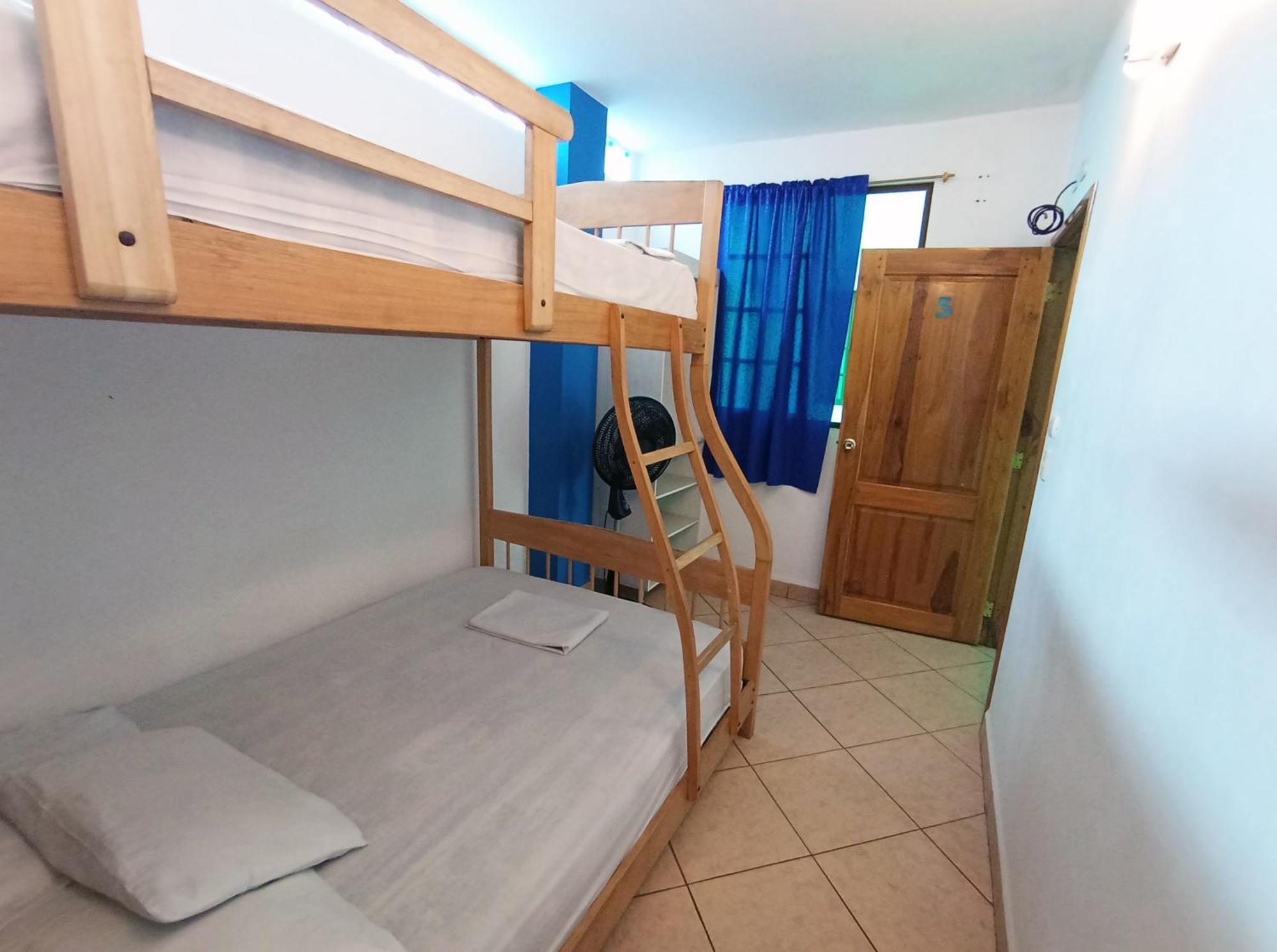 Hostal Yaku Монтаньїта Екстер'єр фото