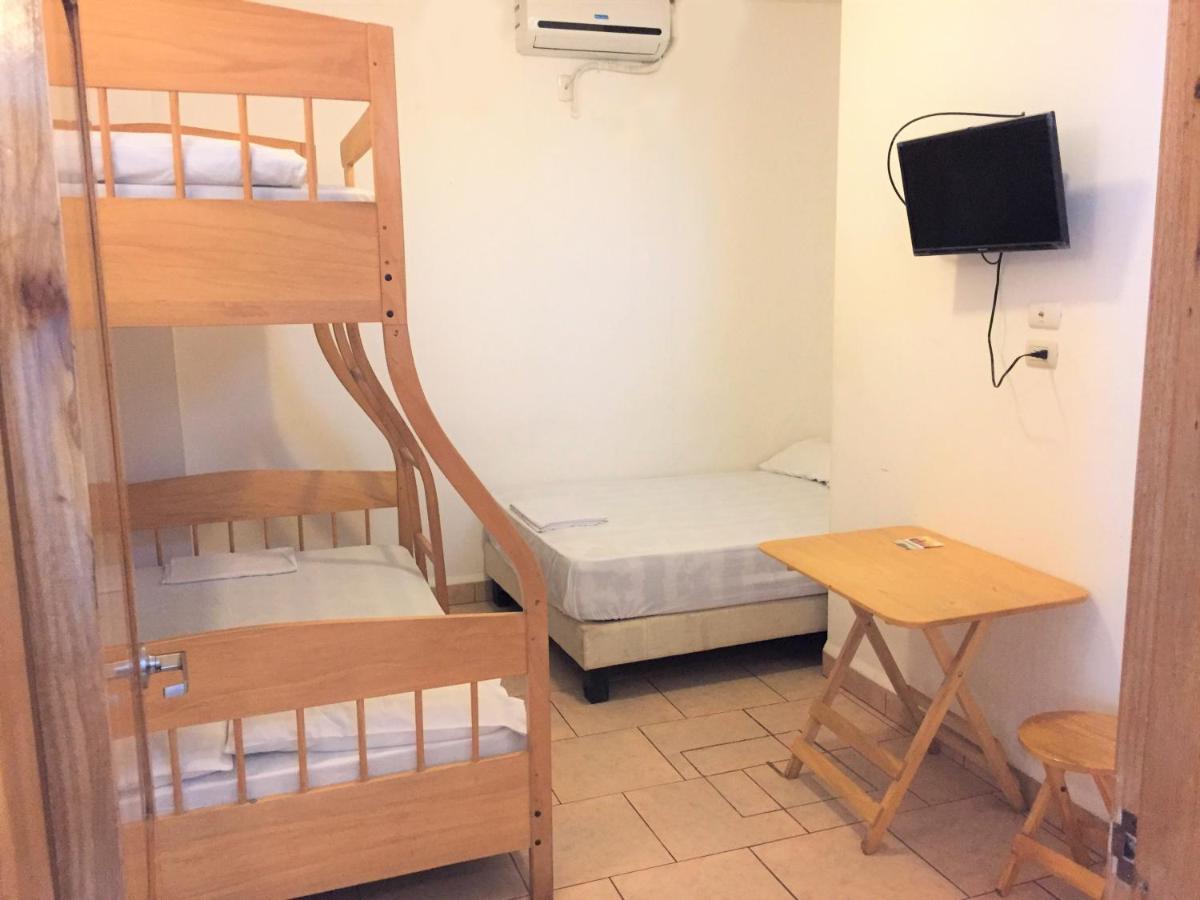 Hostal Yaku Монтаньїта Екстер'єр фото